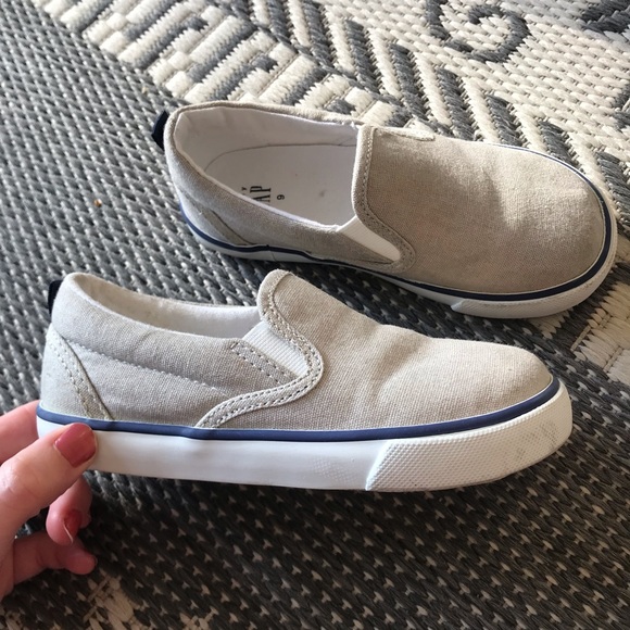 GAP Toddler Shoes - Picture 6 of 7